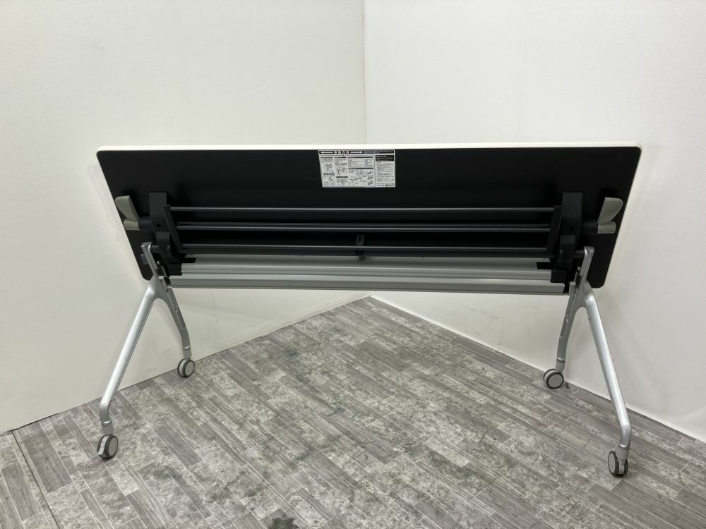 コクヨ1800サイドスタックテーブル 商品画像5