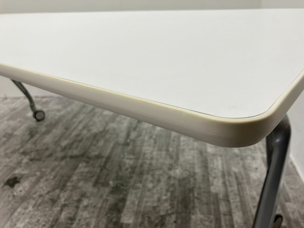 コクヨ1800サイドスタックテーブル 商品画像9