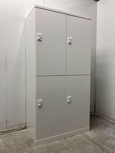 ライオンロカーナシリーズ 4人用ロッカー 商品画像1