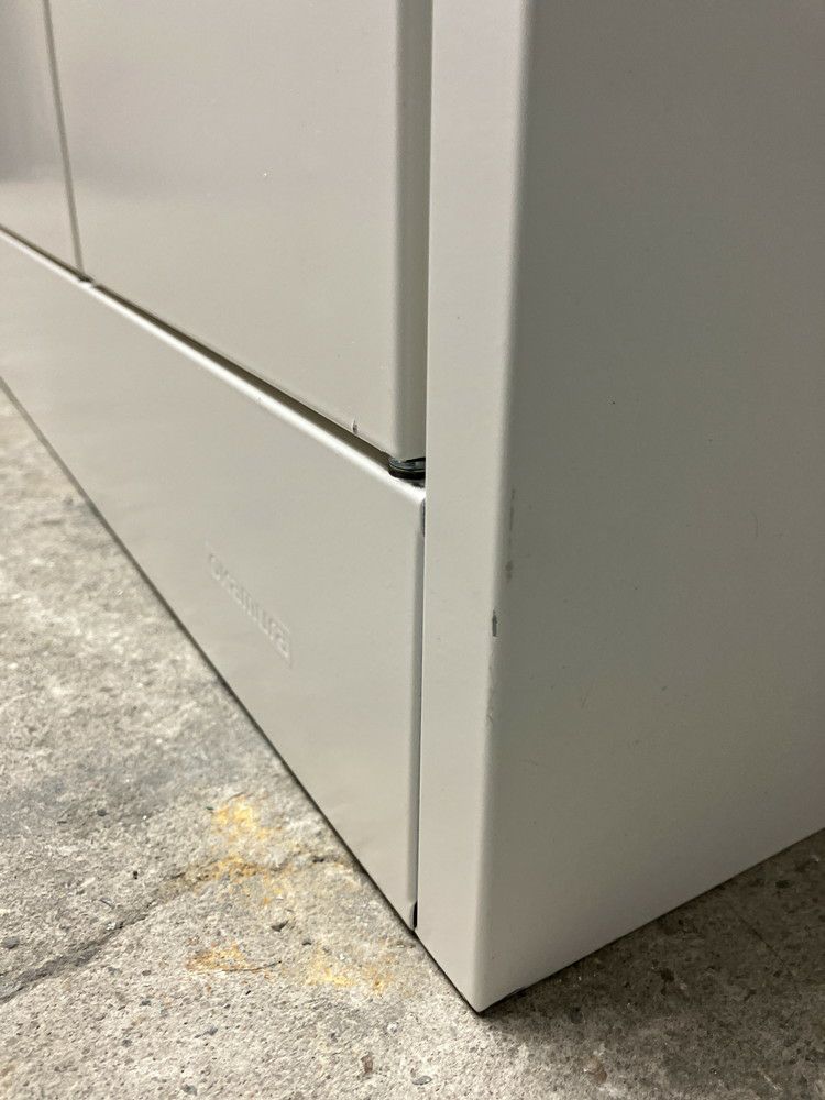 オカムラFZタイプシリーズ 4人用ロッカー 商品画像7