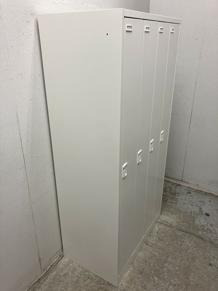 オカムラFZタイプシリーズ 4人用ロッカー 商品画像8