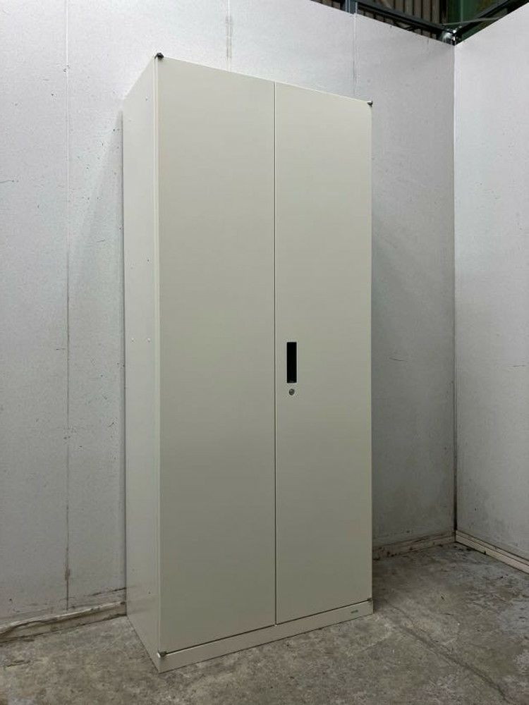 オカムラVILLAGE(ビラージュ)シリーズ 両開き書庫 商品画像1
