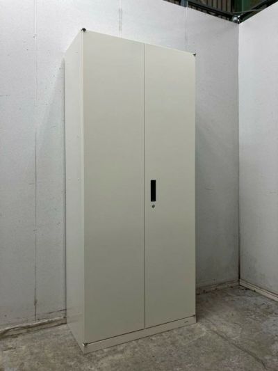 オカムラ ビラージュシリーズ 両開き書庫