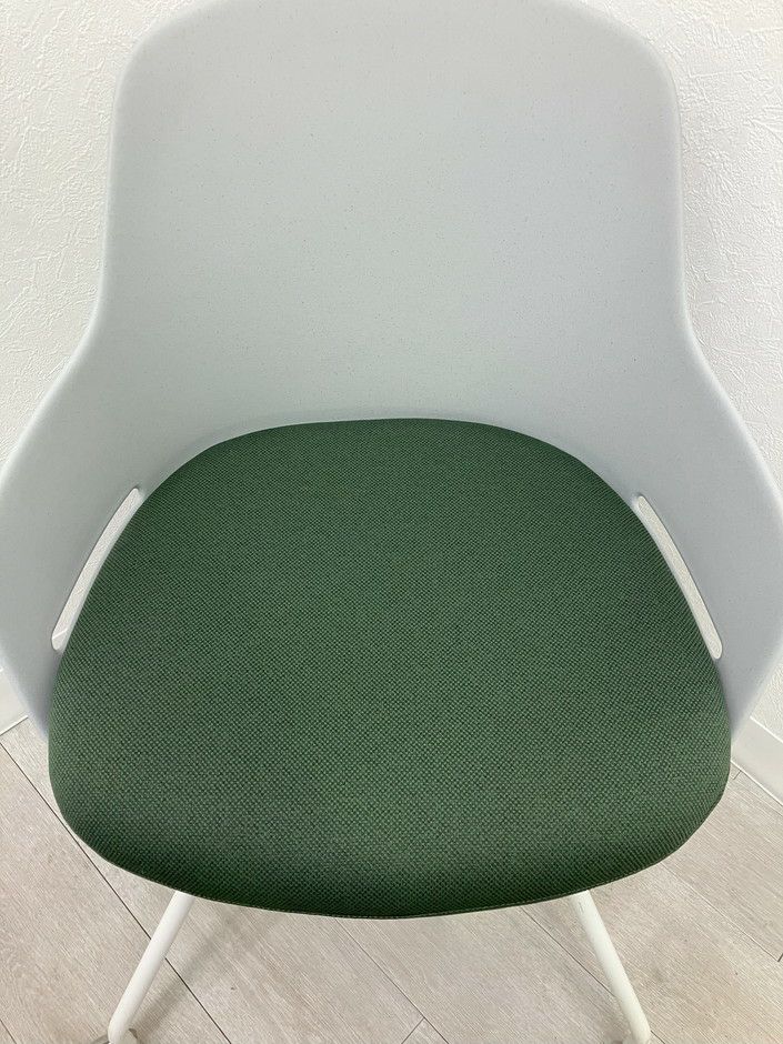 コクヨLiite（リーテ）シリーズ ミーティングチェア 商品画像8