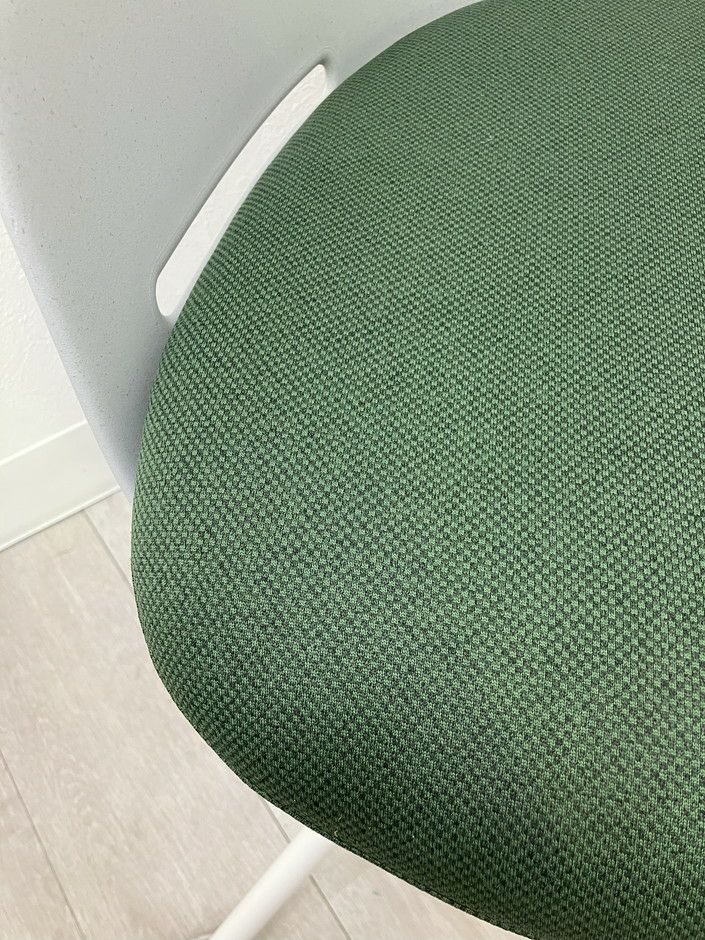 コクヨLiite（リーテ）シリーズ ミーティングチェア 商品画像9