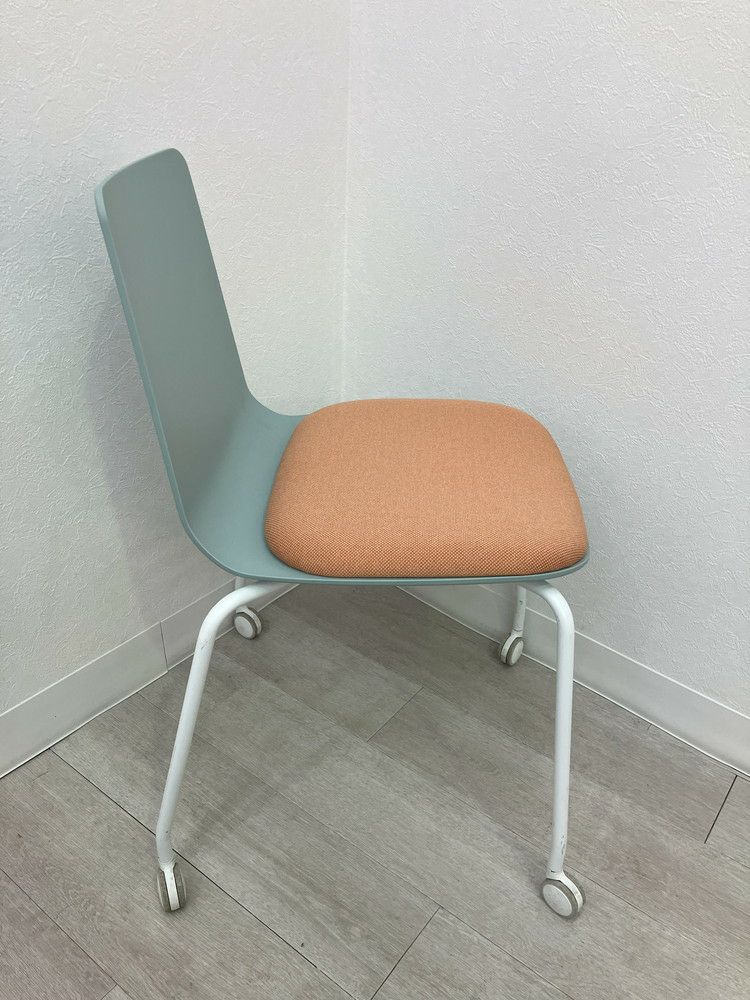 コクヨMycket(ミケット)シリーズ ミーティングチェア 商品画像3