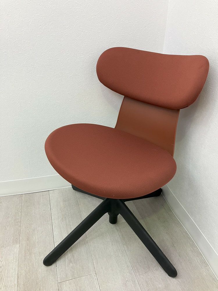 コクヨingLIFE(イングライフ)シリーズ ミーティングチェア 商品画像1