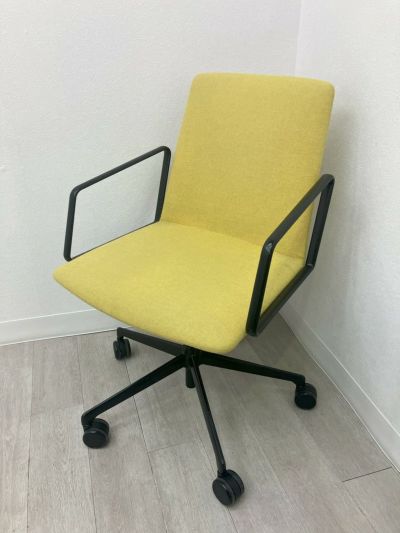 ヴィトラ スタッキングチェア2脚セット | 無限堂ネットショップ