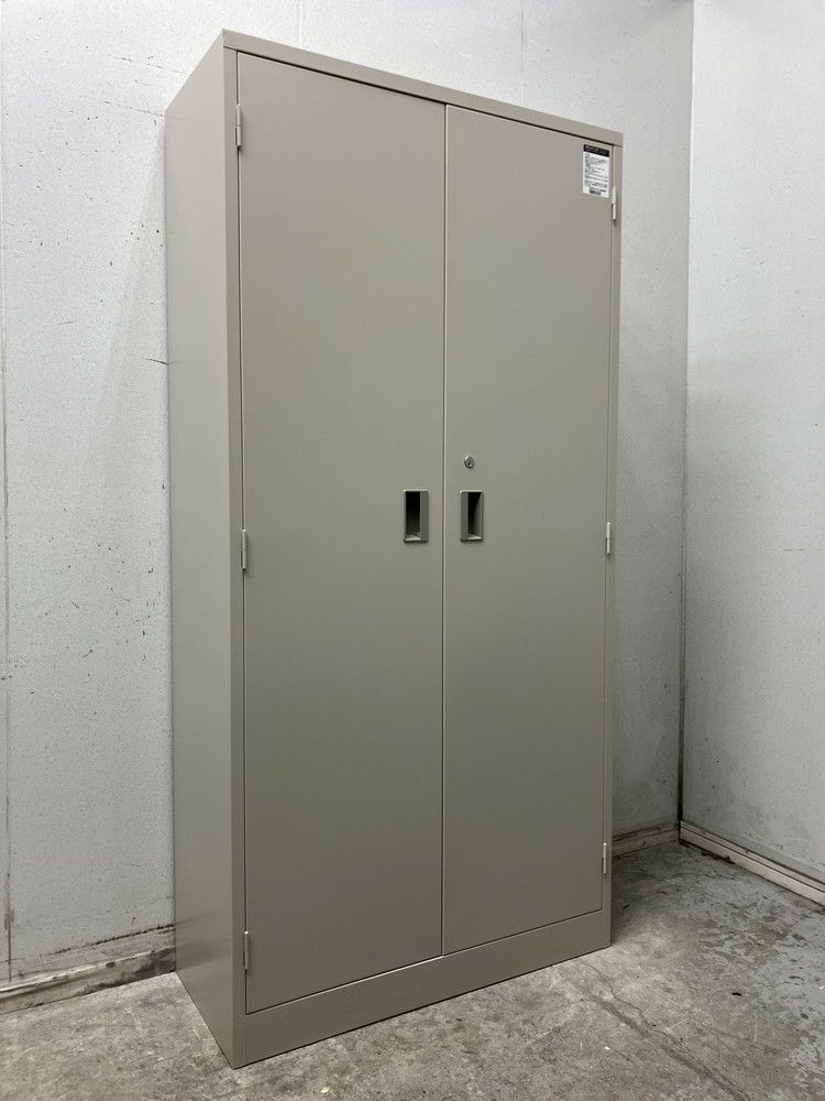 コクヨ両開き書庫 商品画像1