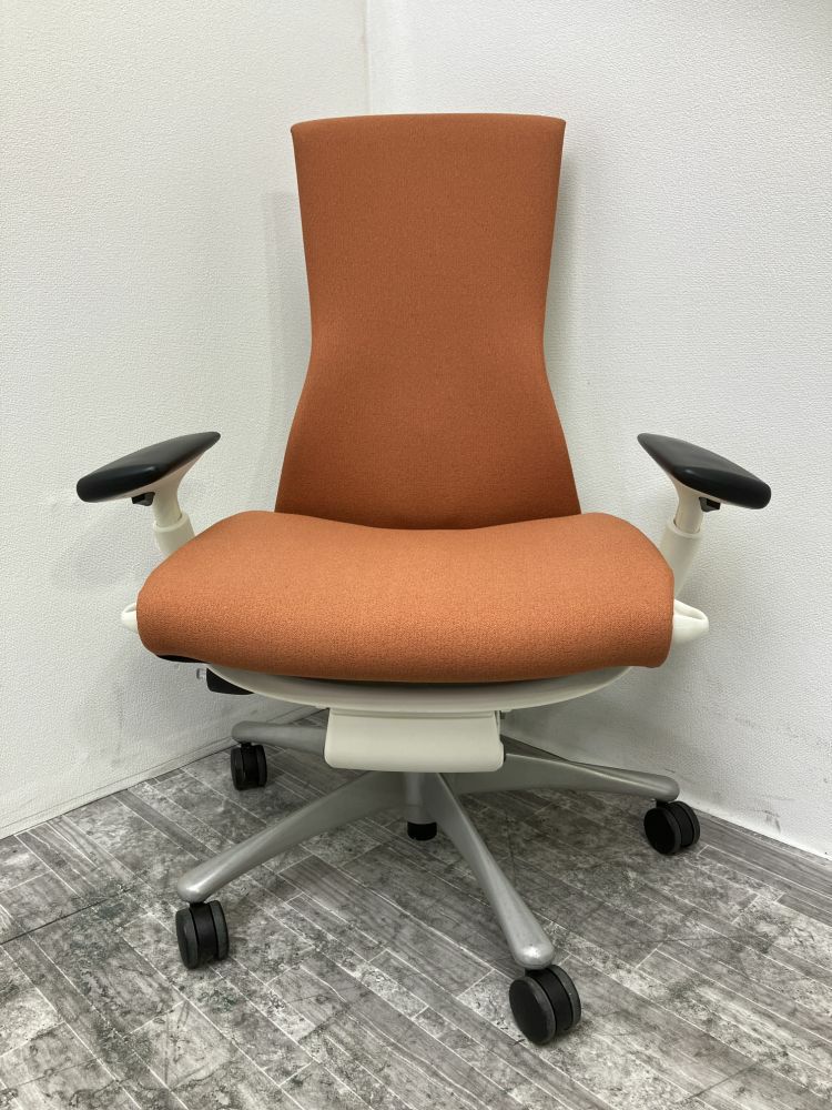 HermanMiller（ハーマンミラー）エンボディシリーズ 可動肘付エンボディチェア 商品画像2