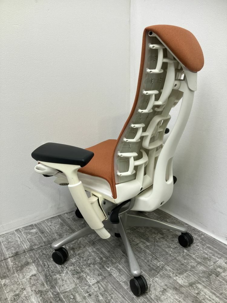 HermanMiller（ハーマンミラー）エンボディシリーズ 可動肘付エンボディチェア 商品画像9