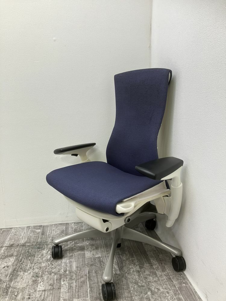 HermanMiller（ハーマンミラー）エンボディチェア 可動肘付エンボディチェア 商品画像1