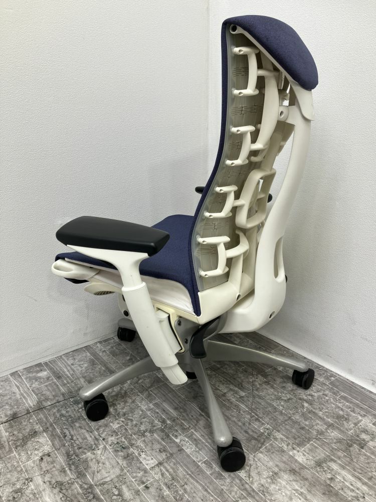 HermanMiller（ハーマンミラー）エンボディチェア 可動肘付エンボディチェア 商品画像9
