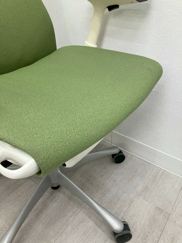 HermanMiller（ハーマンミラー）エンボディチェア 可動肘付エンボディチェア 商品画像12