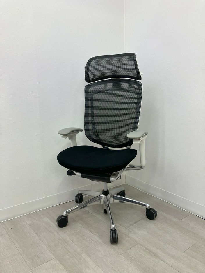 オカムラContessa seconda(コンテッサセコンダ)シリーズ 可動肘付コンテッサセコンダチェア 商品画像1