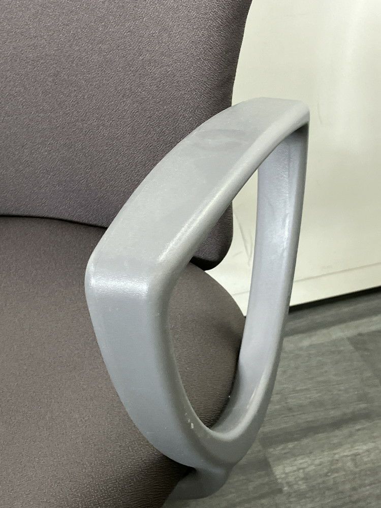 コクヨレグノ2（REGNO2）チェア 固定肘付レグノ2チェア 商品画像5