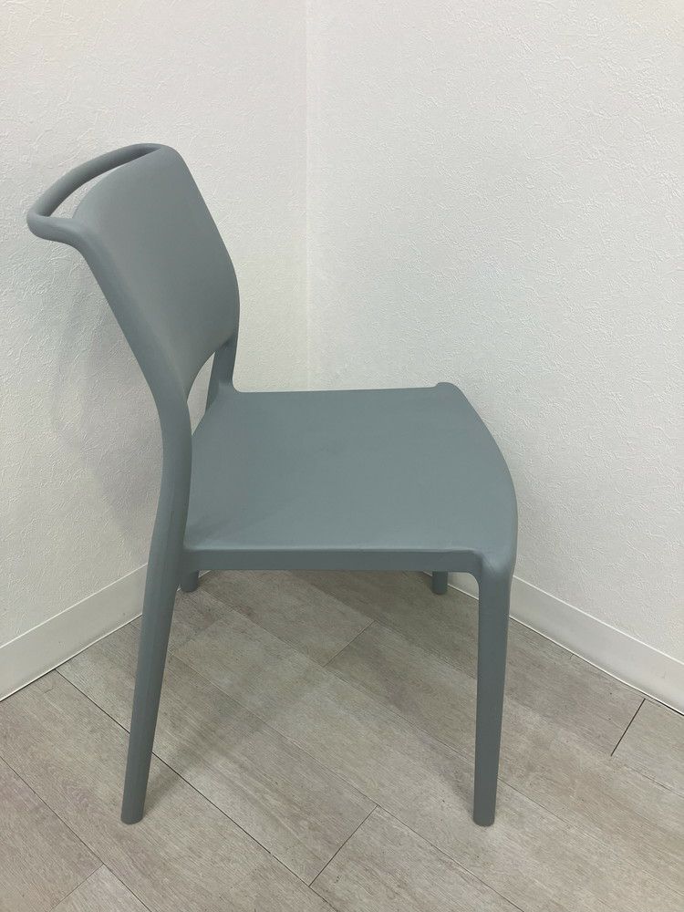 PEDRALI（ペドラリ）ARA(アラ)チェアシリーズ ミーティングチェア 商品画像3