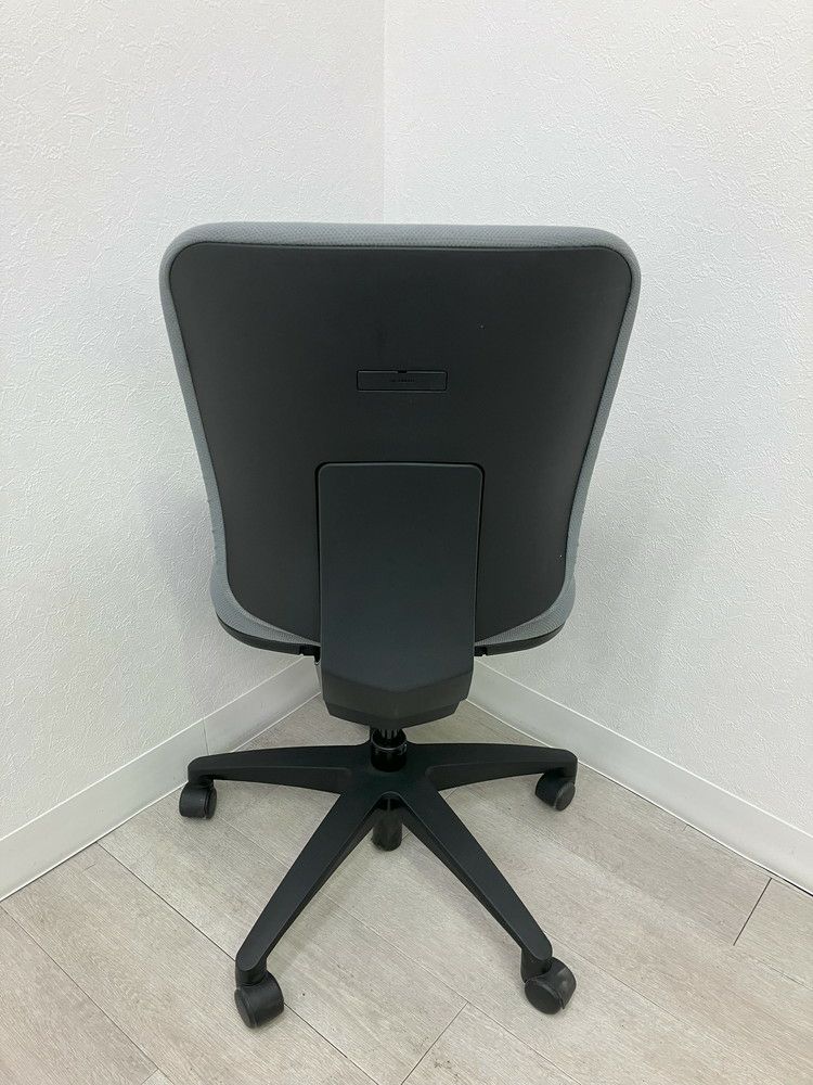 ウチダ（内田洋行）Mi CHAIR(エムアイチェア)シリーズ エムアイチェア 商品画像4