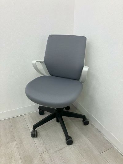 コクヨピコラ(picora)チェア 固定肘付ピコラチェア 商品画像1