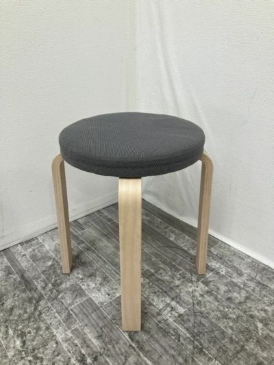 コクヨピックルシリーズ 丸イス 商品画像1