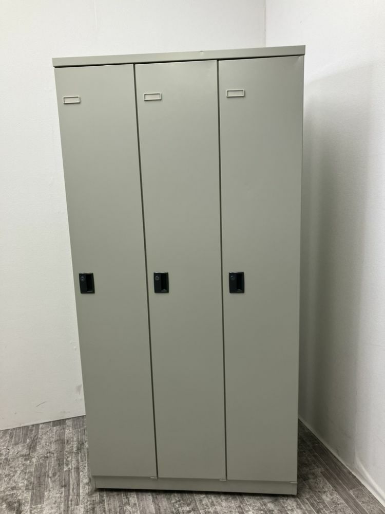 プラス3人用ロッカー 商品画像1