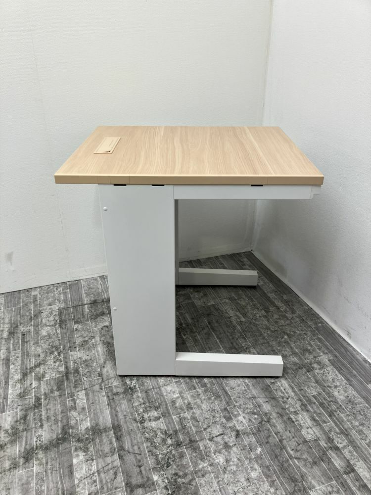 ウチダ（内田洋行）600平デスク 商品画像4