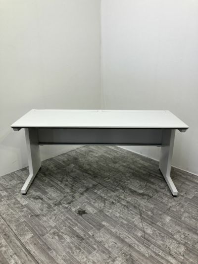 コクヨisシリーズ 1500平デスク 商品画像1