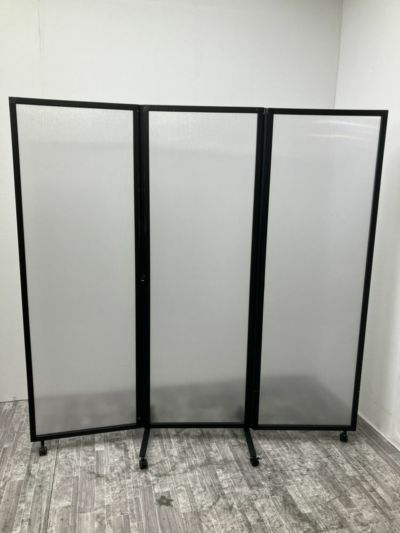 ニトリ3連結パーテーション 商品画像1