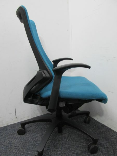 イトーキf(エフチェア)シリーズ 固定肘付きエフチェア 商品画像3