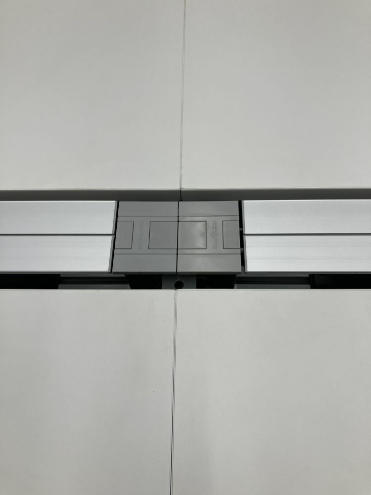 コクヨワークヴィスタ（WorkVista）シリーズ 6人用フリーアドレスデスク+ワゴンセット 商品画像5