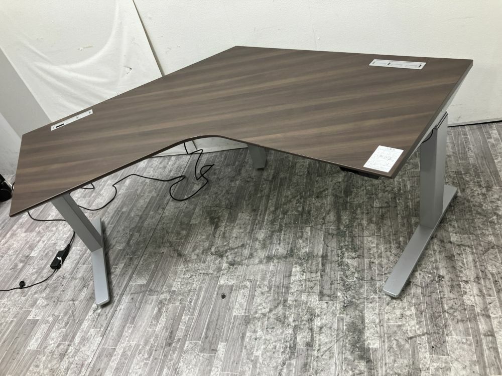 オカムラSwift(スイフト)シリーズ 電動昇降式ブーメランデスク 商品画像2