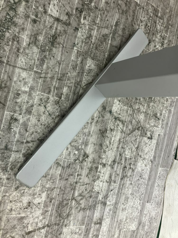 オカムラSwift(スイフト)シリーズ 電動昇降式ブーメランデスク 商品画像6