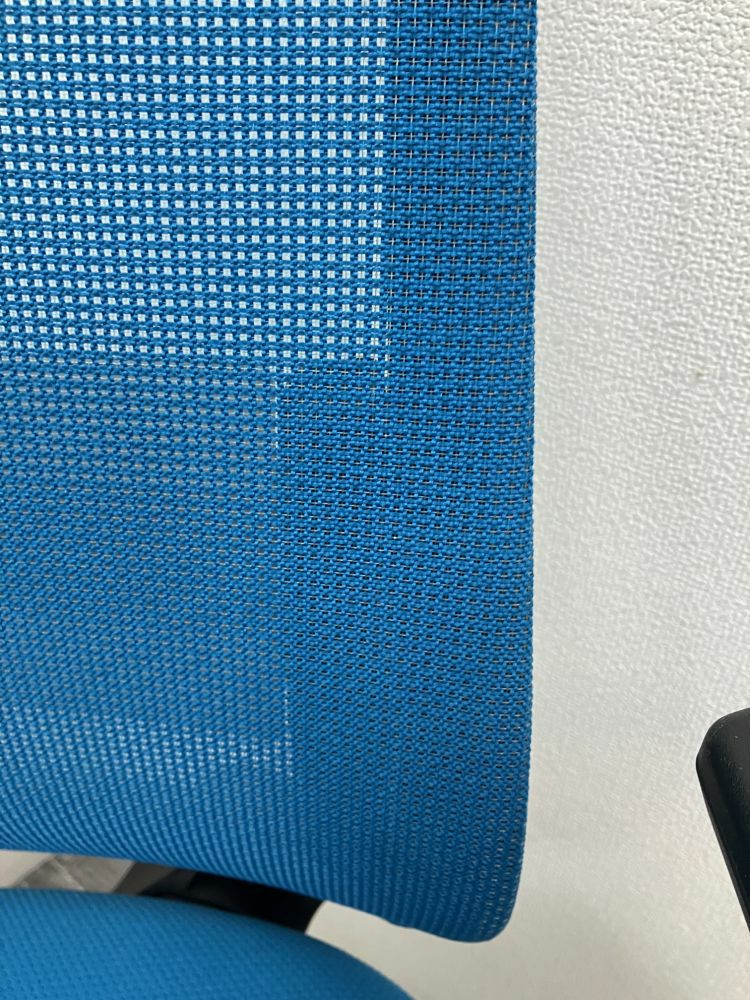 コクヨミトラチェア 固定肘付ミトラチェア 商品画像9