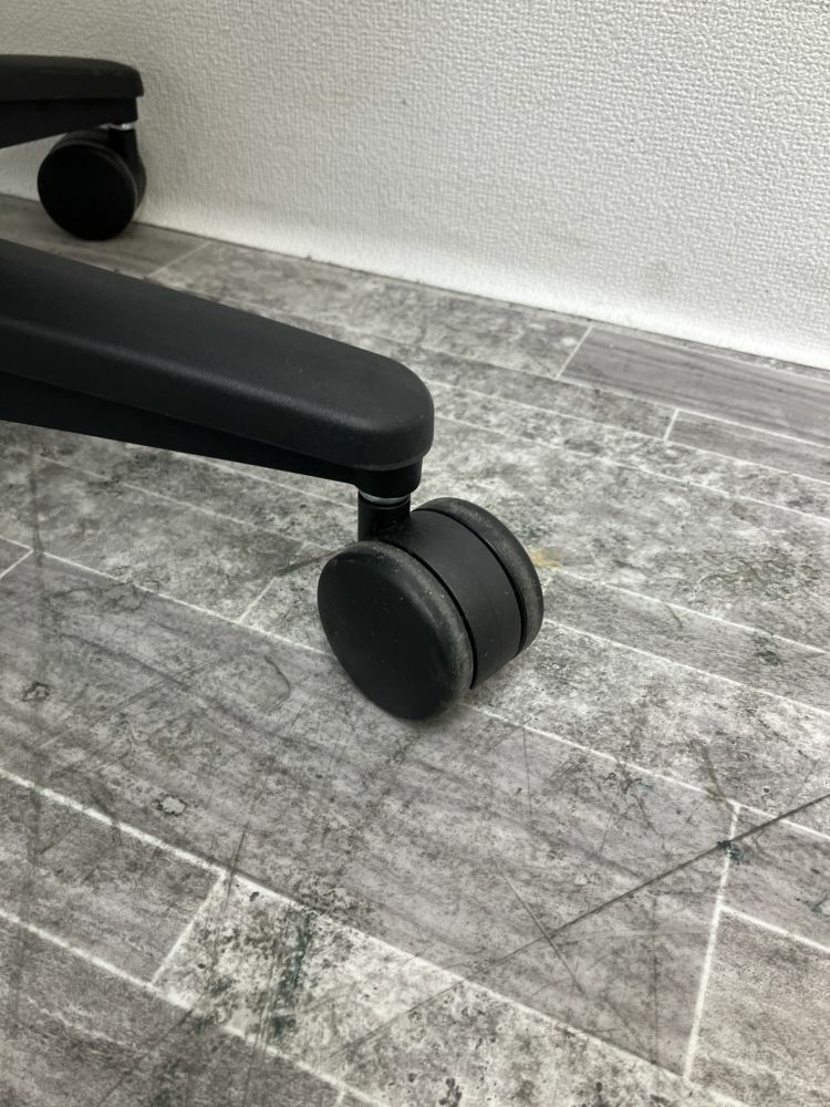 コクヨミトラチェア 固定肘付ミトラチェア 商品画像10