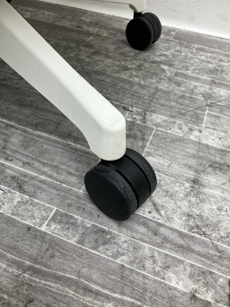 イトーキCeleeo(セレーオ)シリーズ 可動肘付セレーオチェア 商品画像7