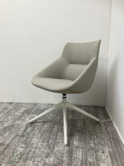 イトーキエスパティオ ボウチェア 商品画像1