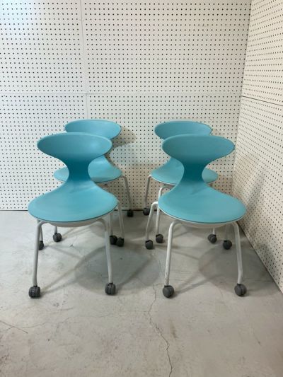 コクヨCampus up(キャンパスアップ)シリーズ ミーティングチェア4脚セット 商品画像1