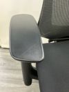 イトーキf(エフチェア)シリーズ 可動肘付エフチェア 商品画像7