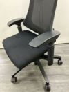 イトーキf(エフチェア)シリーズ 可動肘付エフチェア 商品画像9