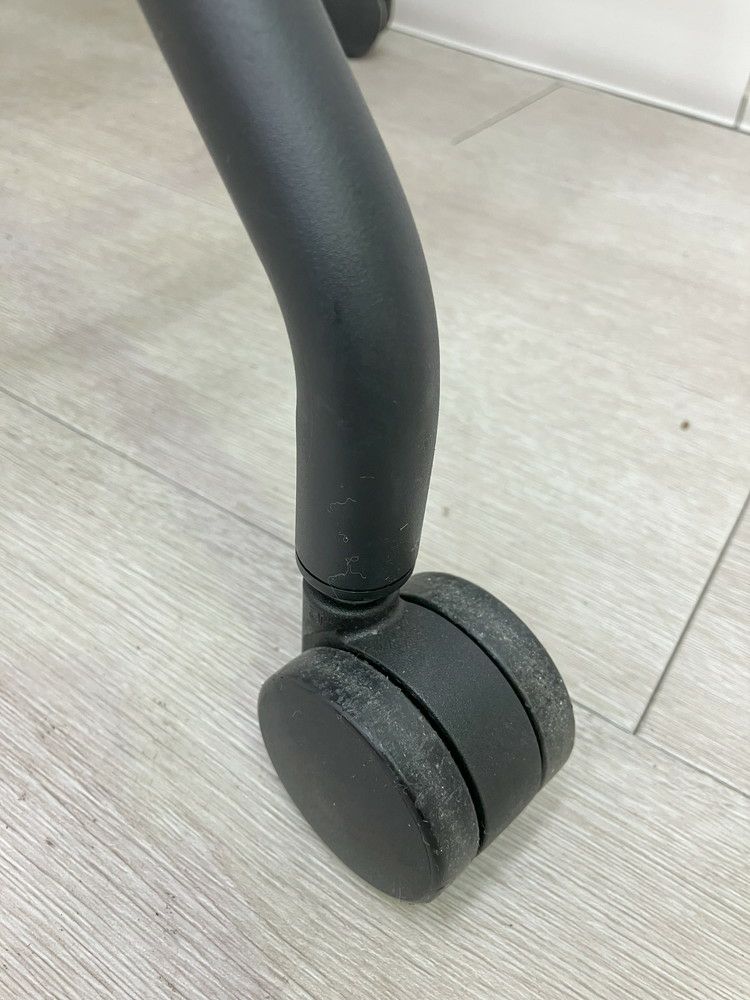 コクヨAll in One(オールインワン)シリーズ ミーティングチェア 商品画像15