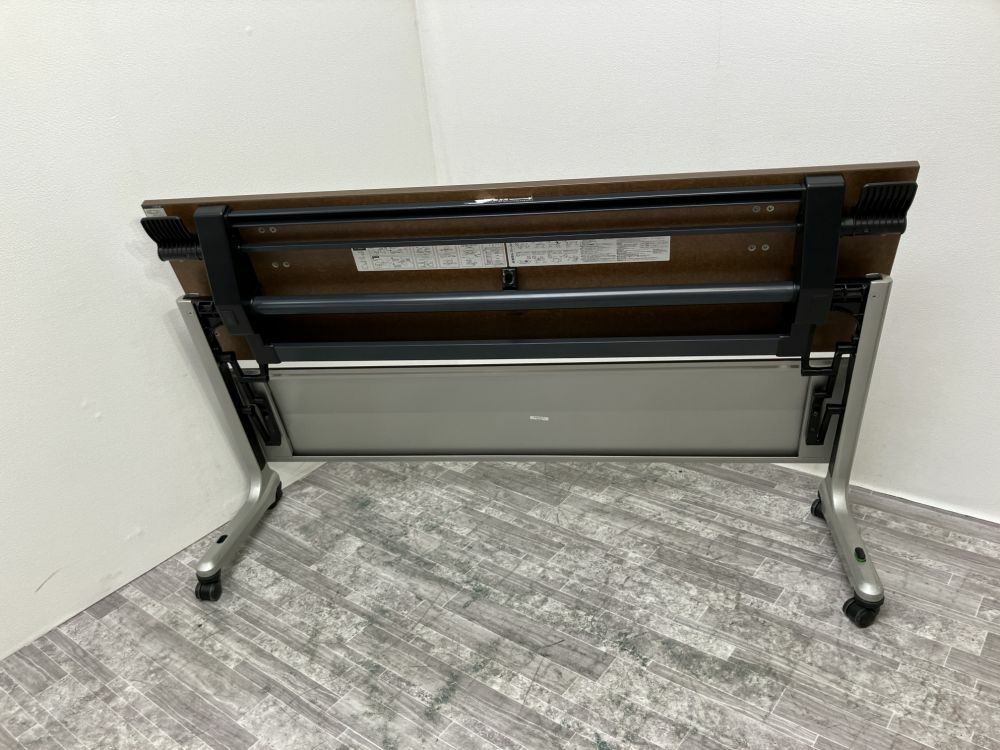 イトーキコンシアシリーズ 1500サイドスタックテーブル 商品画像2