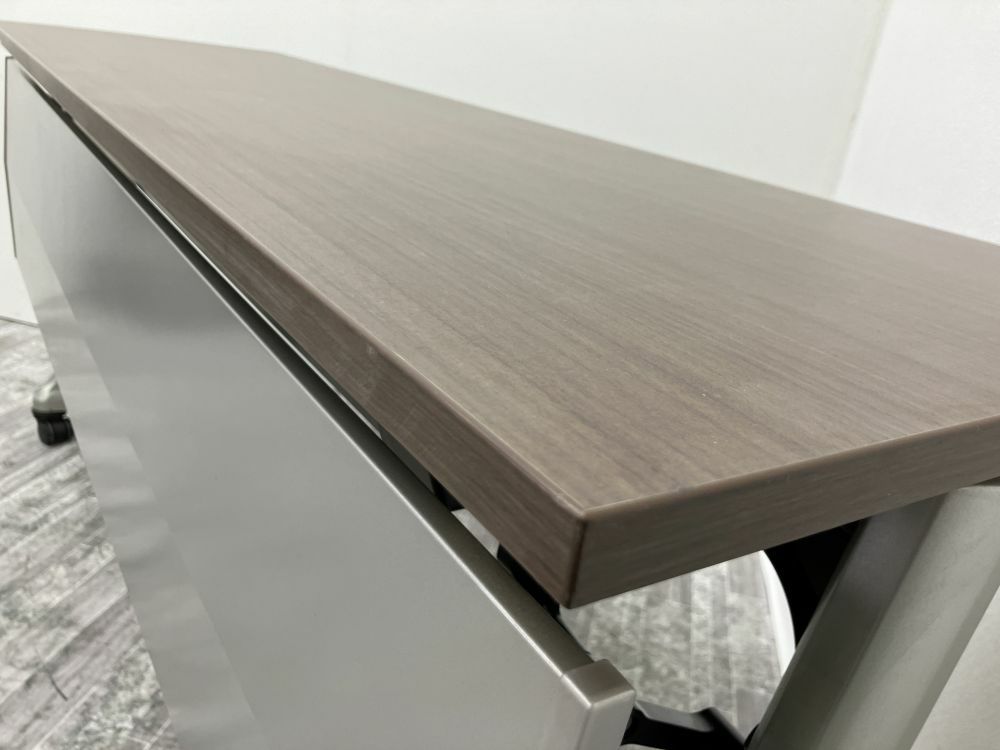 イトーキコンシアシリーズ 1500サイドスタックテーブル 商品画像6