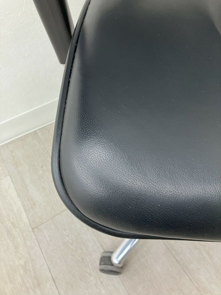 エルゴヒューマン可動肘付ベーシックチェア 商品画像10