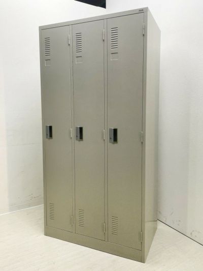 プラス 3人用ロッカー