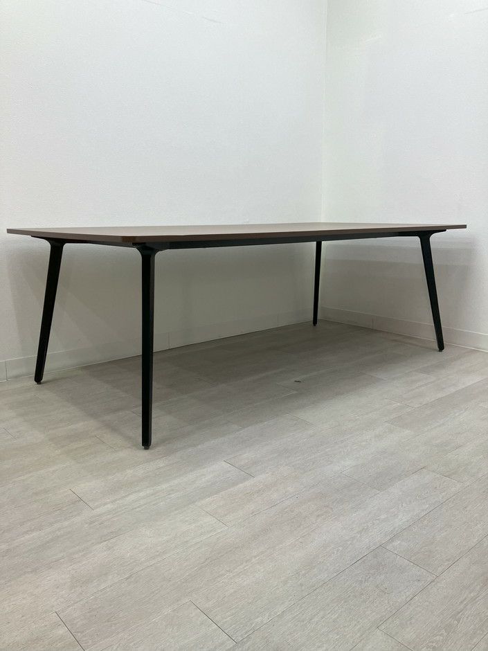 ウチダ（内田洋行）レムナ（LEMNA）シリーズ 2100ミーティングテーブル 商品画像4