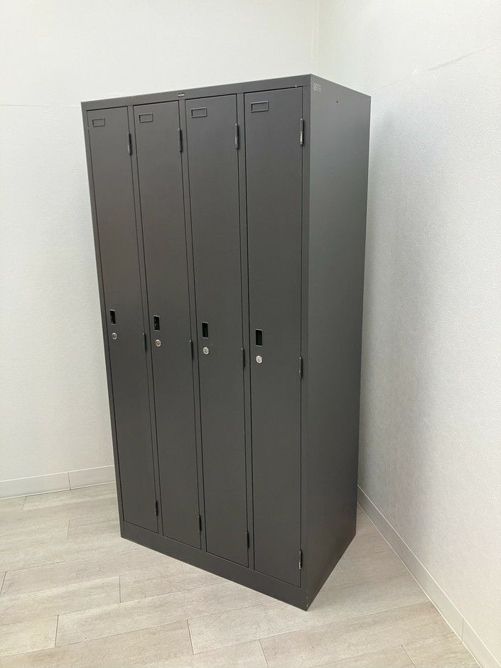 ウチダ（内田洋行）４人用ロッカー 商品画像1