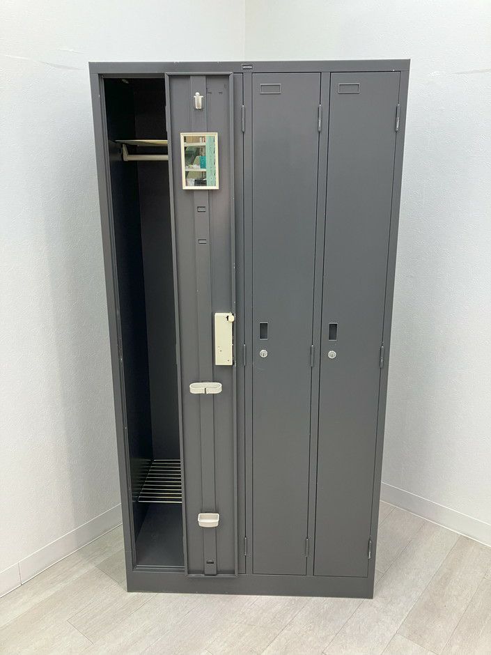 ウチダ（内田洋行）４人用ロッカー 商品画像6