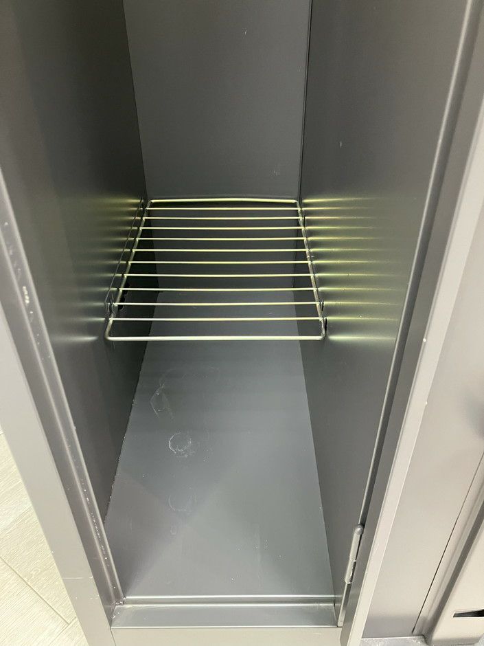 ウチダ（内田洋行）４人用ロッカー 商品画像8