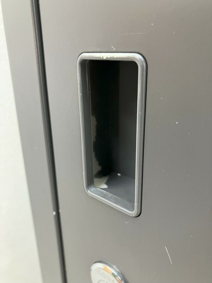 ウチダ（内田洋行）４人用ロッカー 商品画像15