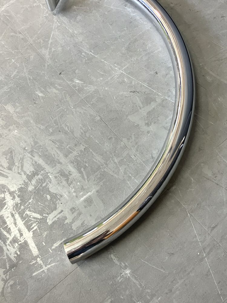 E1027シリーズ サイドテーブル 商品画像8